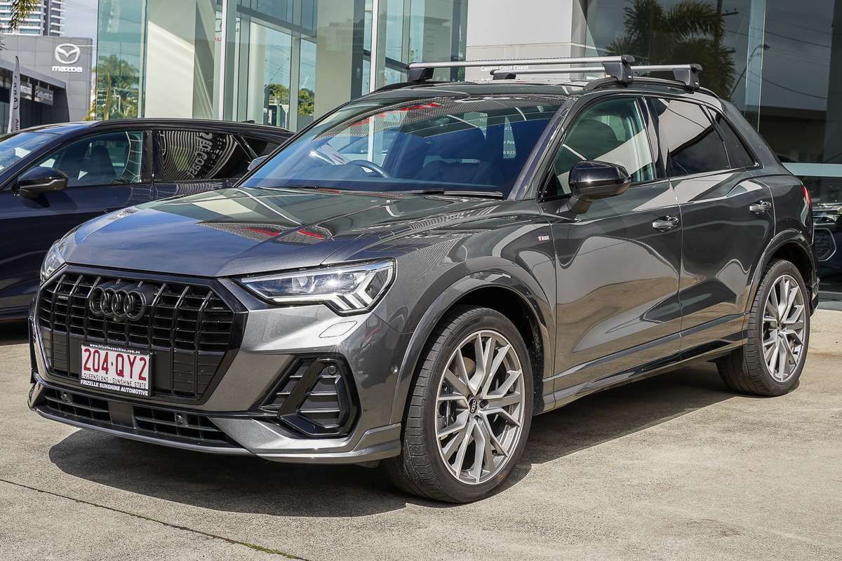2022 Audi Q3 40 TFSI S line F3
