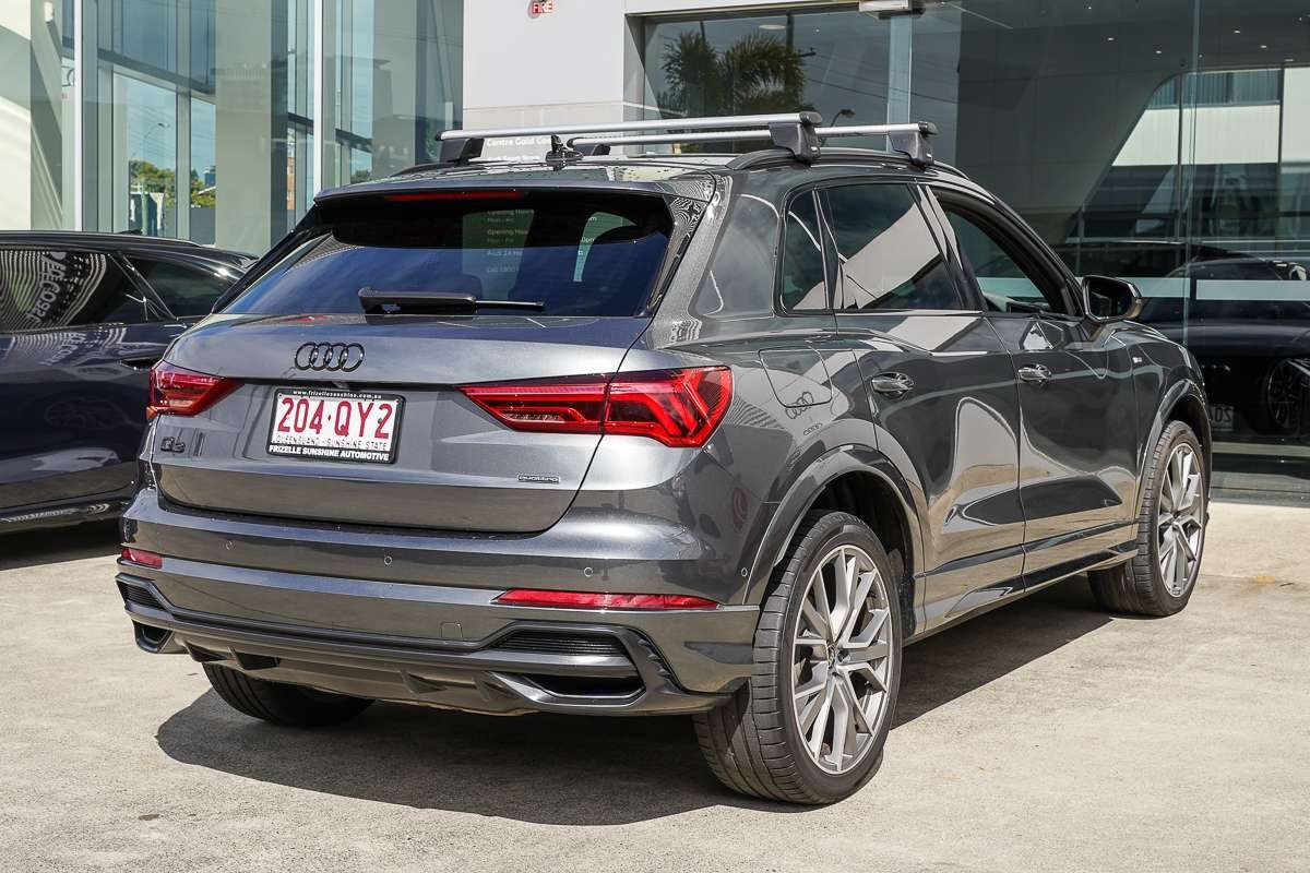 2022 Audi Q3 40 TFSI S line F3