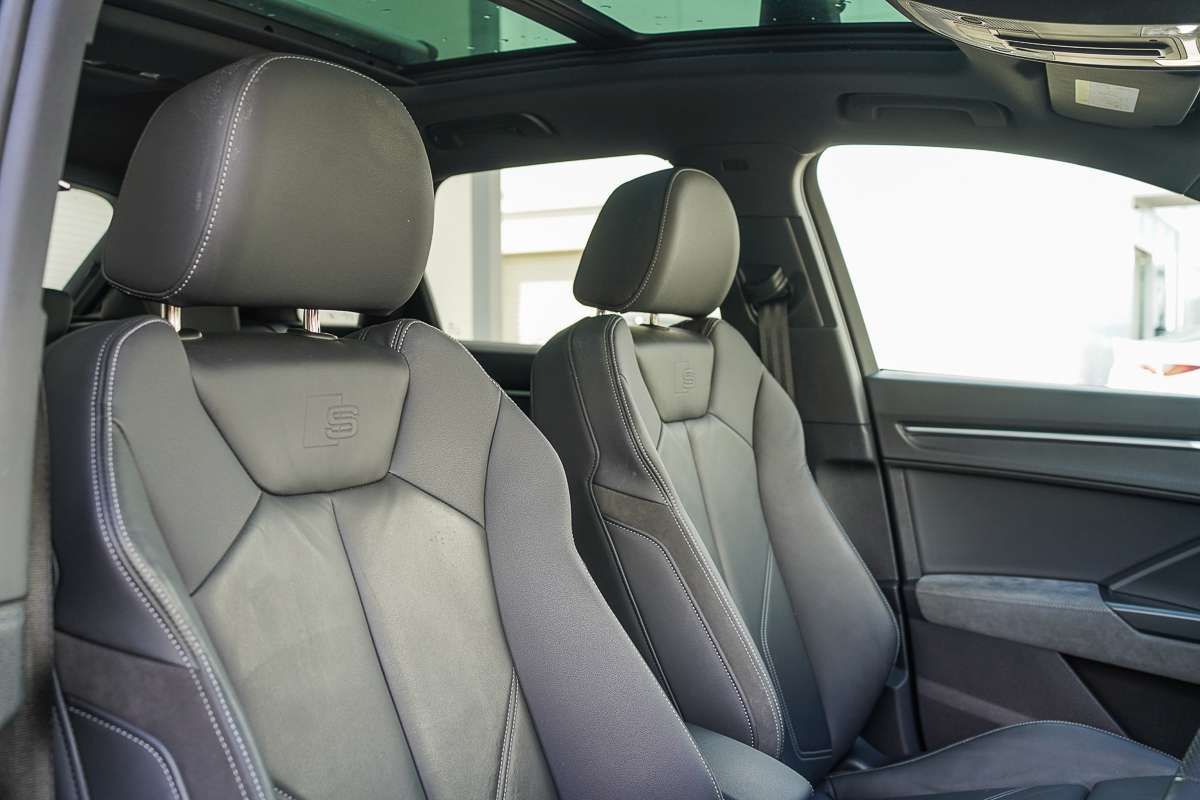 2022 Audi Q3 40 TFSI S line F3