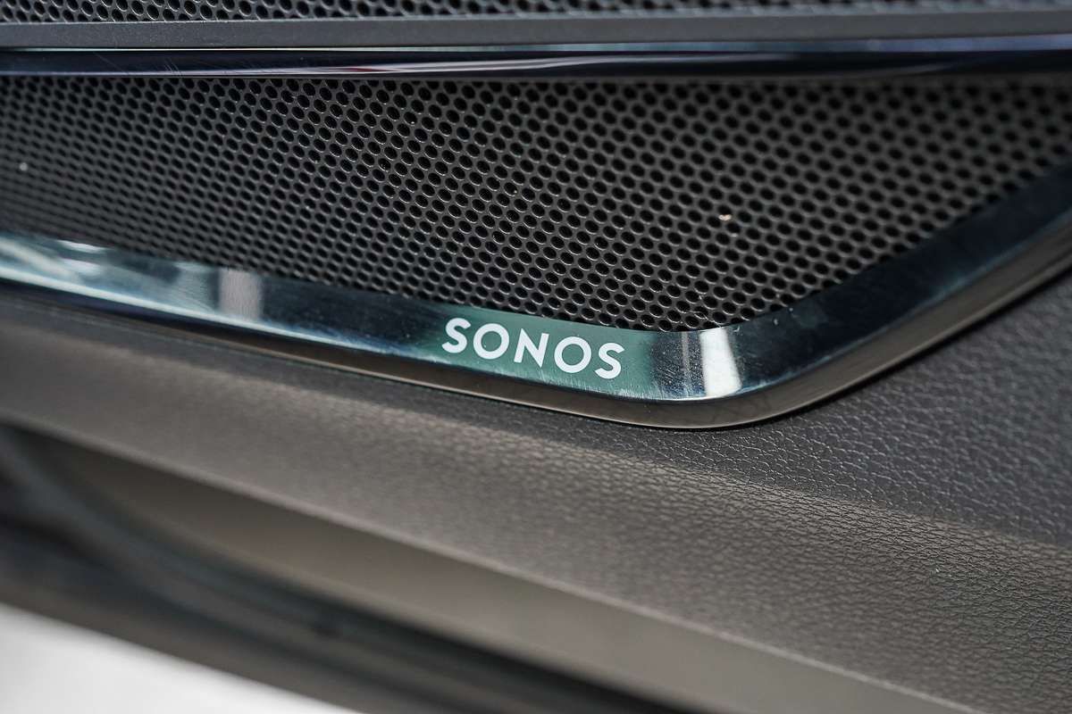 2022 Audi Q3 40 TFSI S line F3