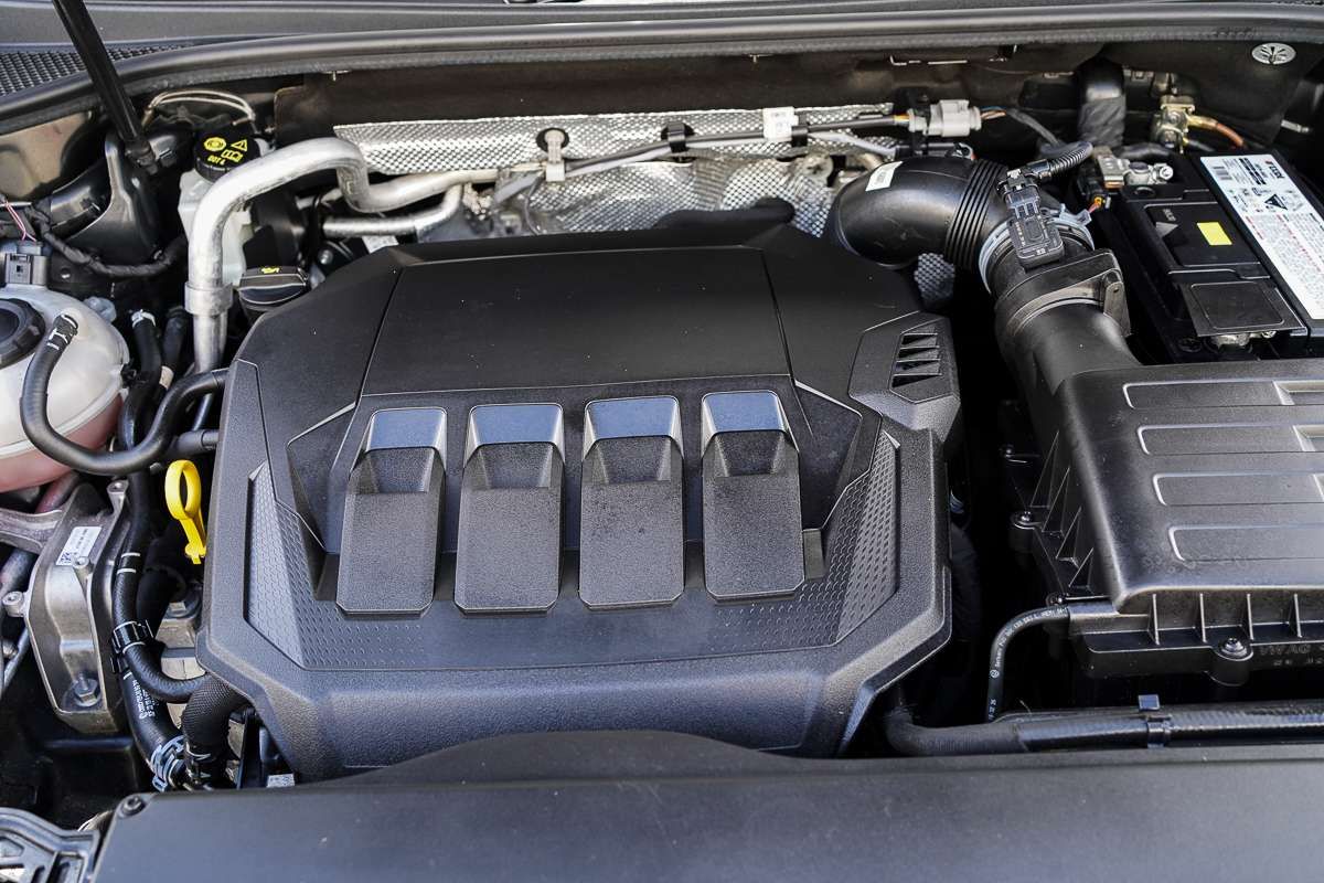 2022 Audi Q3 40 TFSI S line F3
