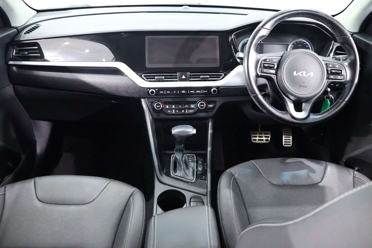 2021 Kia Niro Hybrid Sport DE