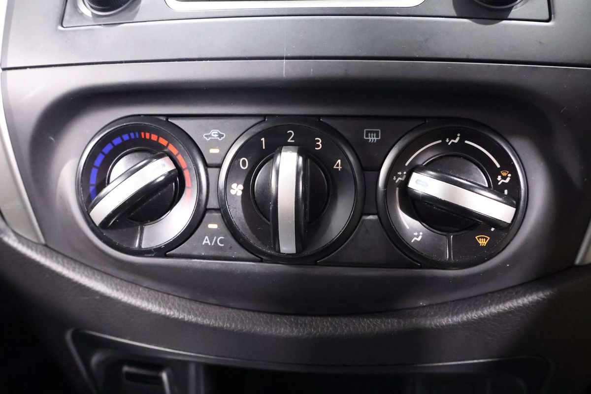 2018 Nissan Navara RX D23 Series 3 Rear Wheel Drive