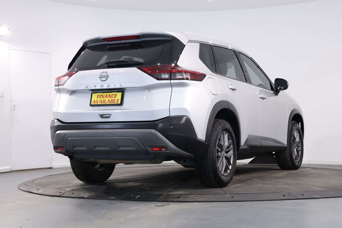 2023 Nissan X-TRAIL ST T33