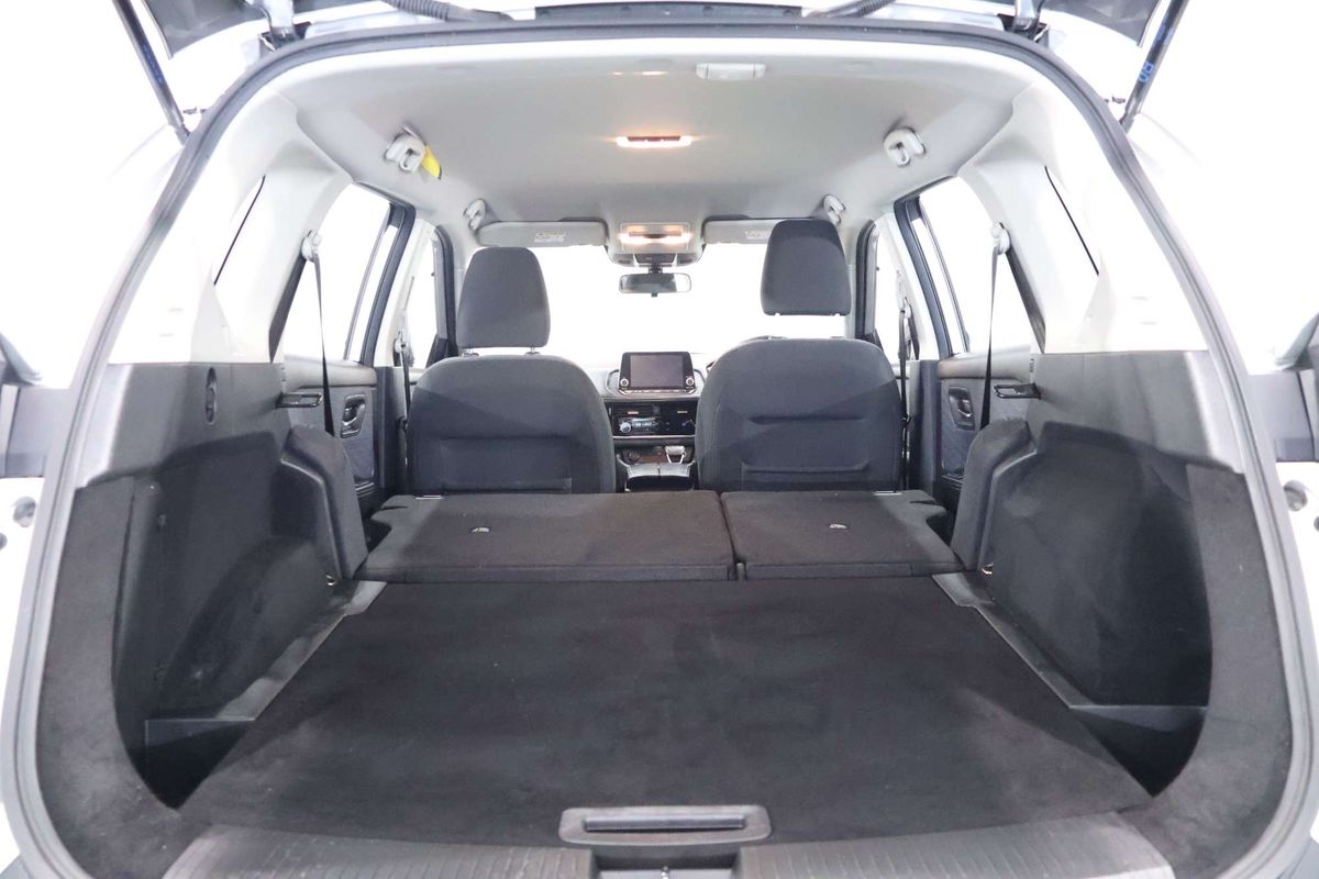 2023 Nissan X-TRAIL ST T33