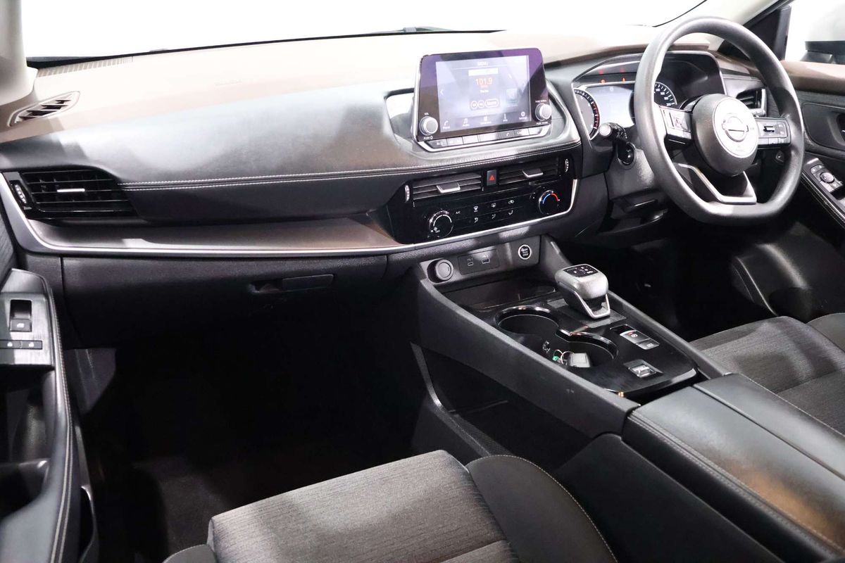 2023 Nissan X-TRAIL ST T33