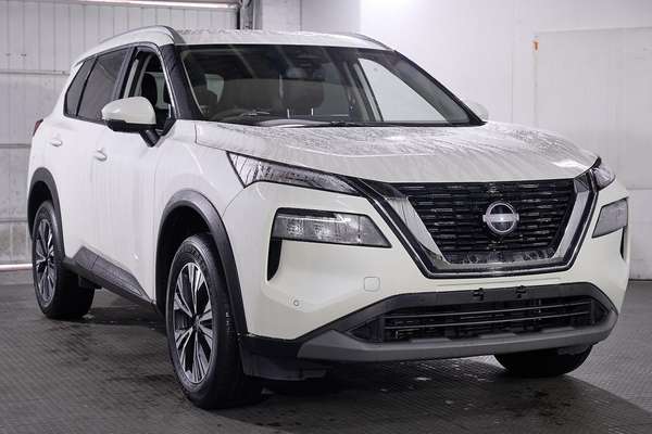 2025 Nissan X-TRAIL ST-L T33