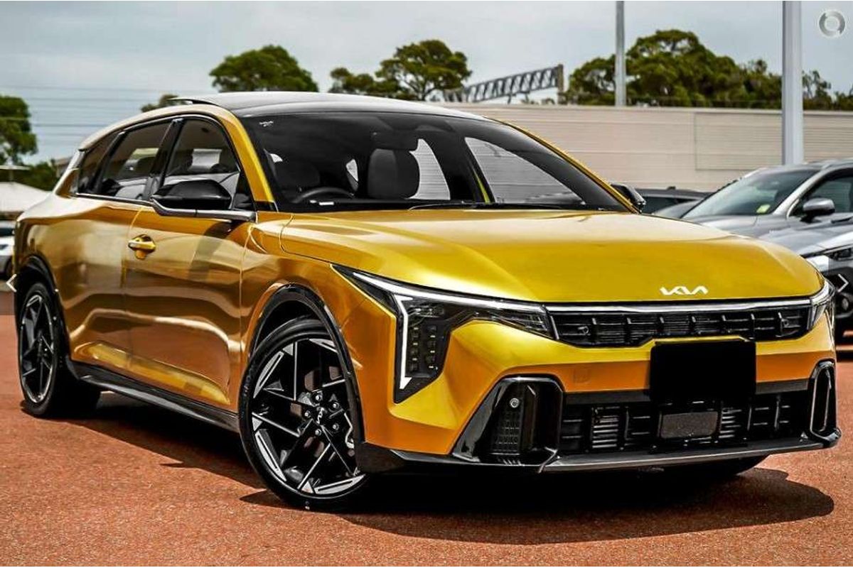 2026 Kia K4 GT-Line CL4m