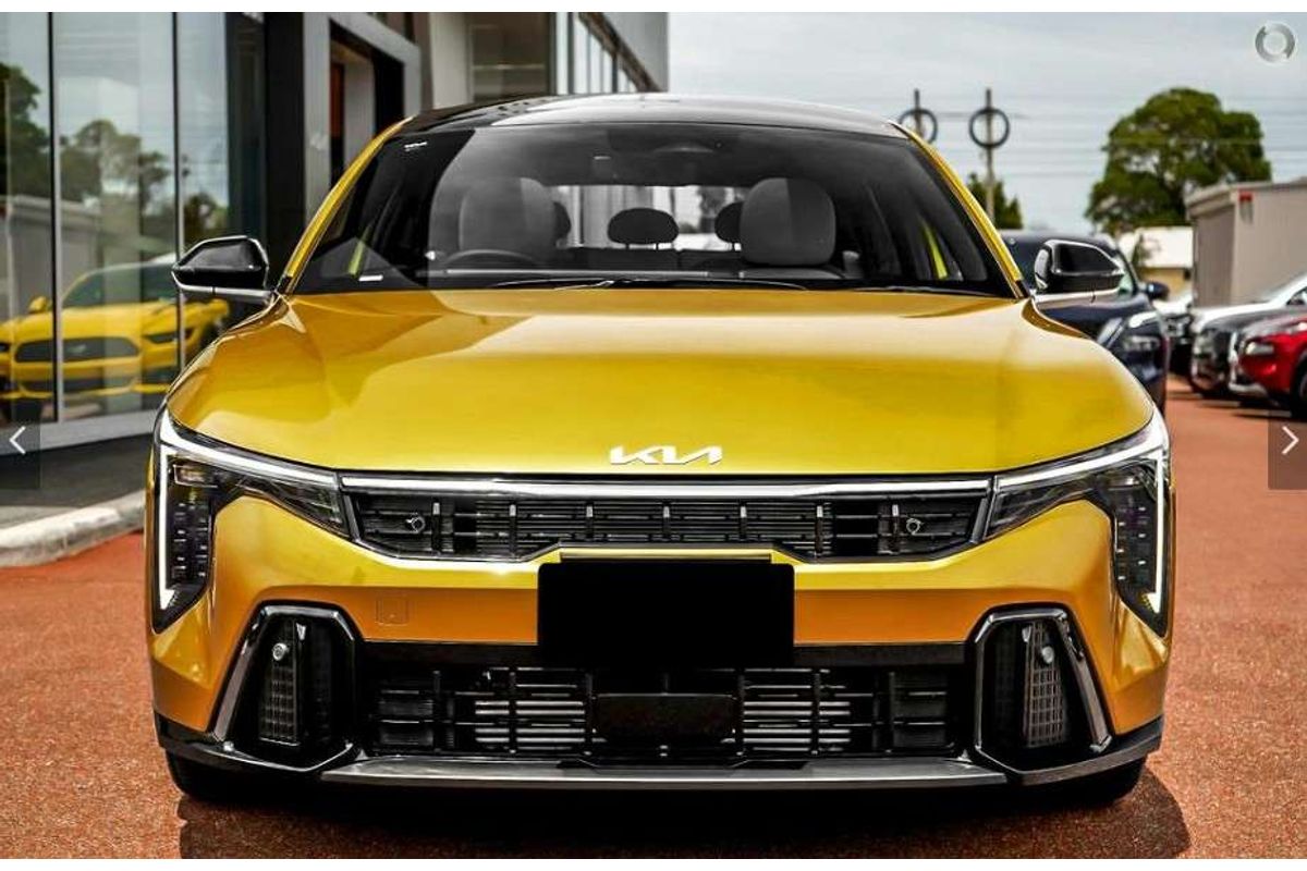 2026 Kia K4 GT-Line CL4m