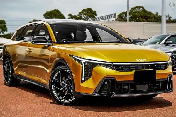 2026 Kia K4 GT-Line CL4m