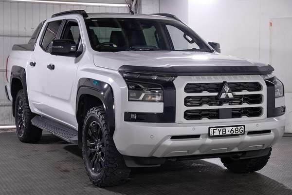 2025 Mitsubishi Triton GSR MV 4X4