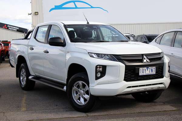 2019 Mitsubishi Triton GLX+ MR 4X4