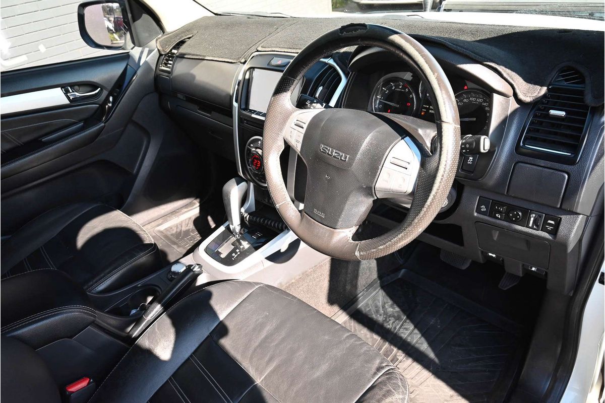2018 Isuzu MU-X LS-T