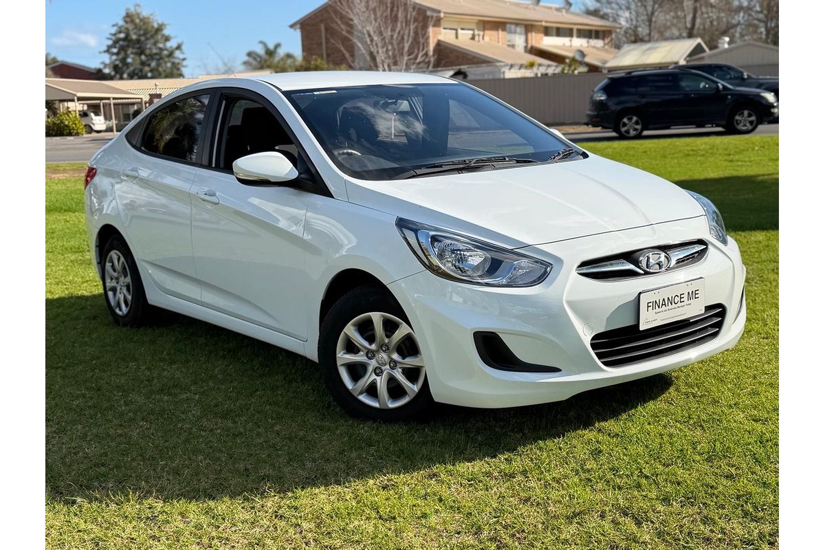 2014 Hyundai Accent Active RB2