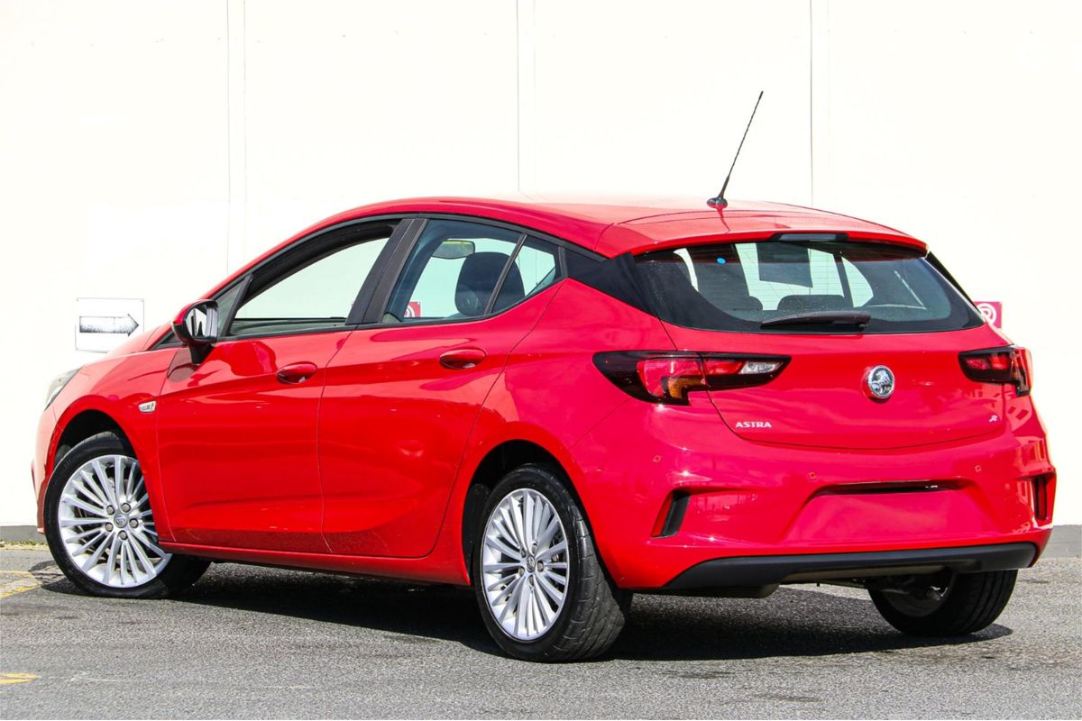 2017 Holden Astra R BK