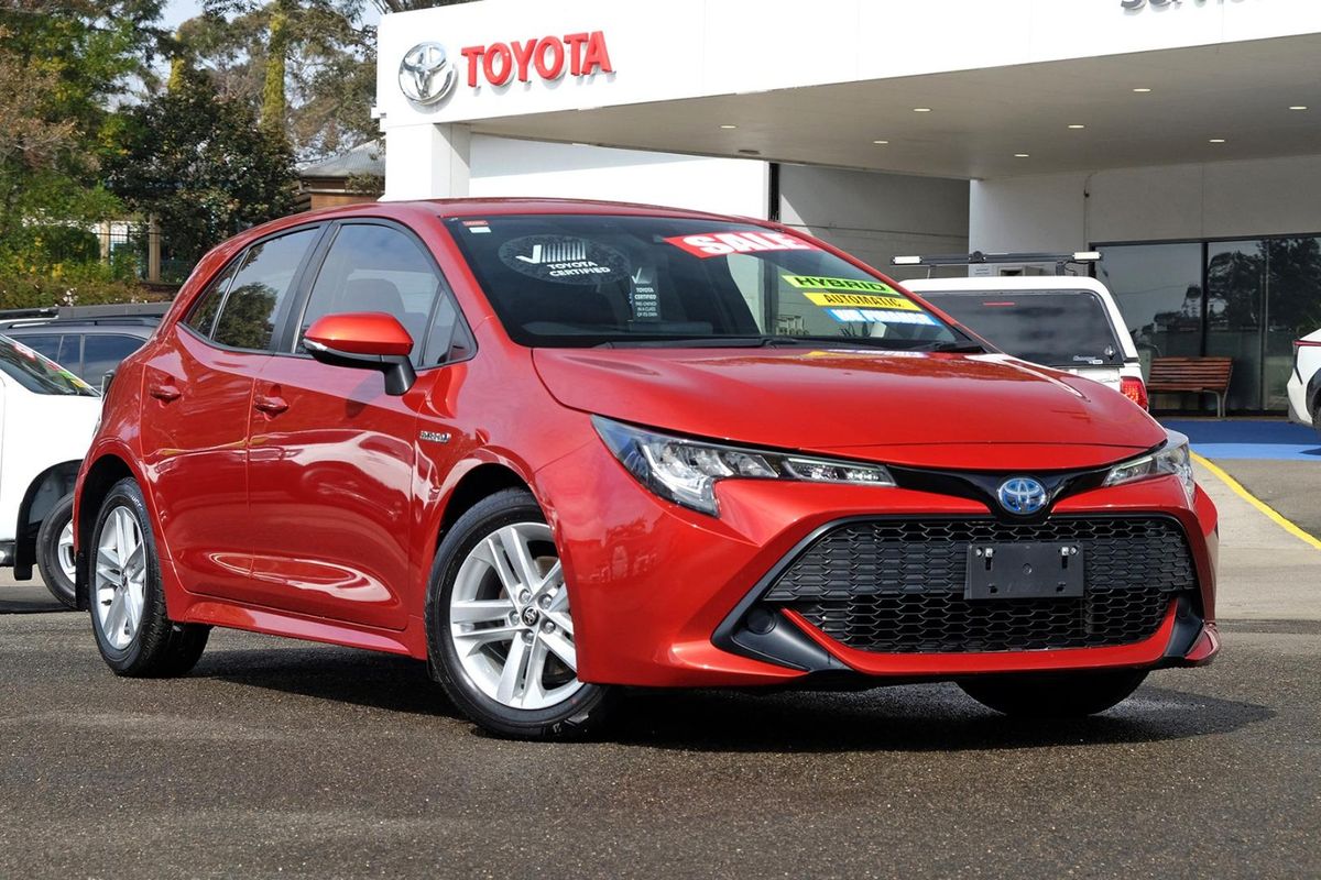 2018 Toyota Corolla Ascent Sport Hybrid ZWE211R