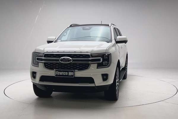 2024 Ford Everest Platinum 3.0L thumb-2