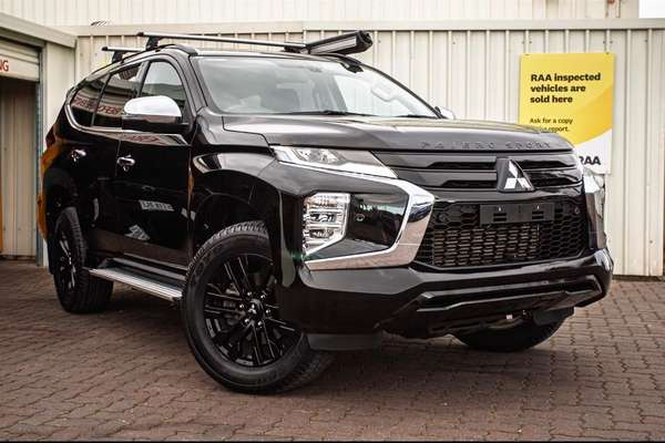 2022 Mitsubishi Pajero Sport GSR QF thumb-0