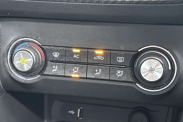 2023 MG ZS Excite AZS1 thumb-17