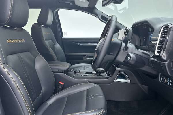 2025 Ford Ranger Wildtrak 4X4 2.0L thumb-12
