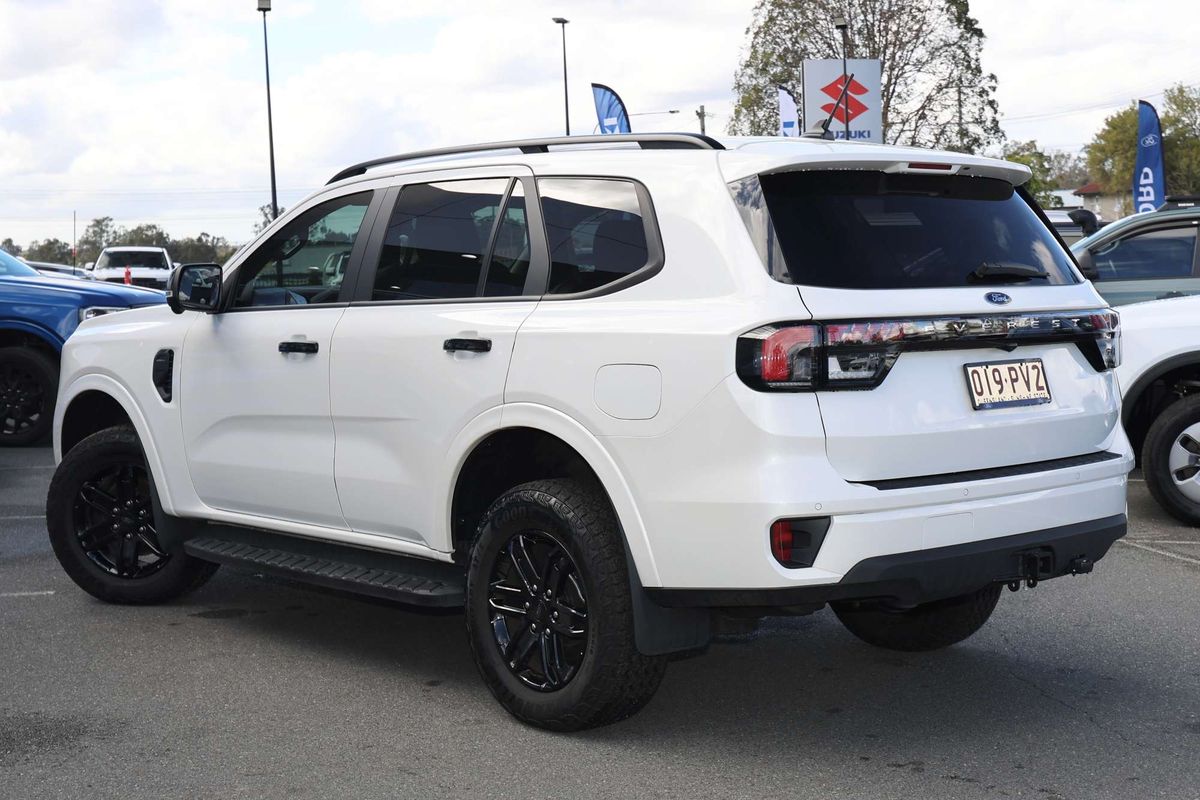 2026 Ford Everest Black Edition 2.0L