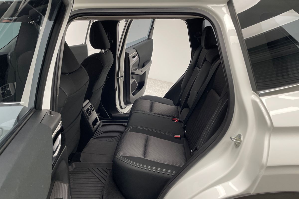 2021 Mitsubishi ZM