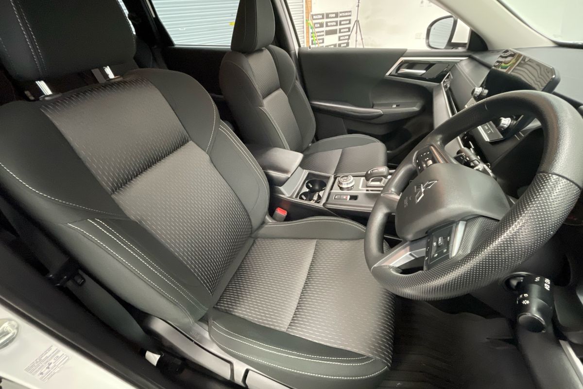 2021 Mitsubishi ZM