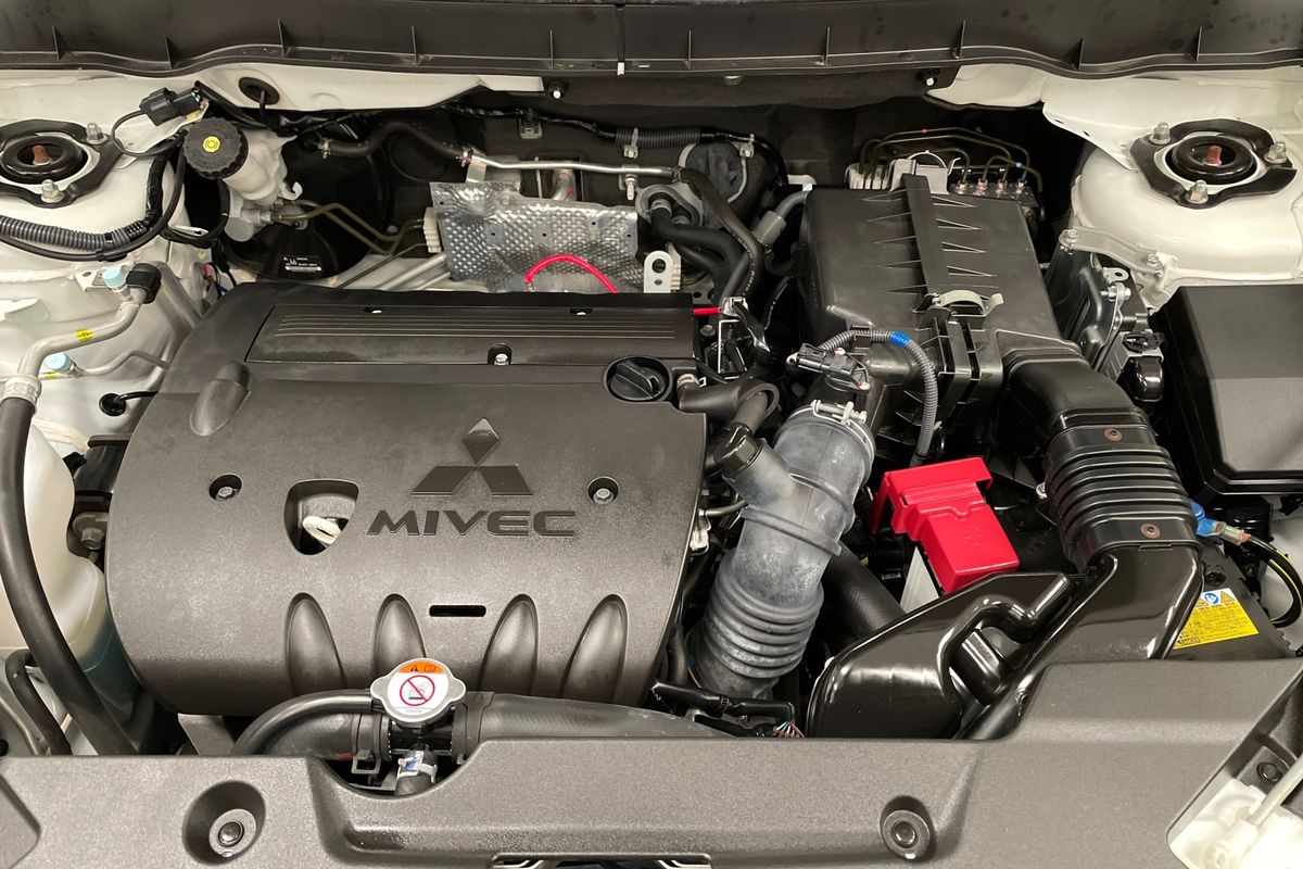 2022 Mitsubishi ASX ES XD