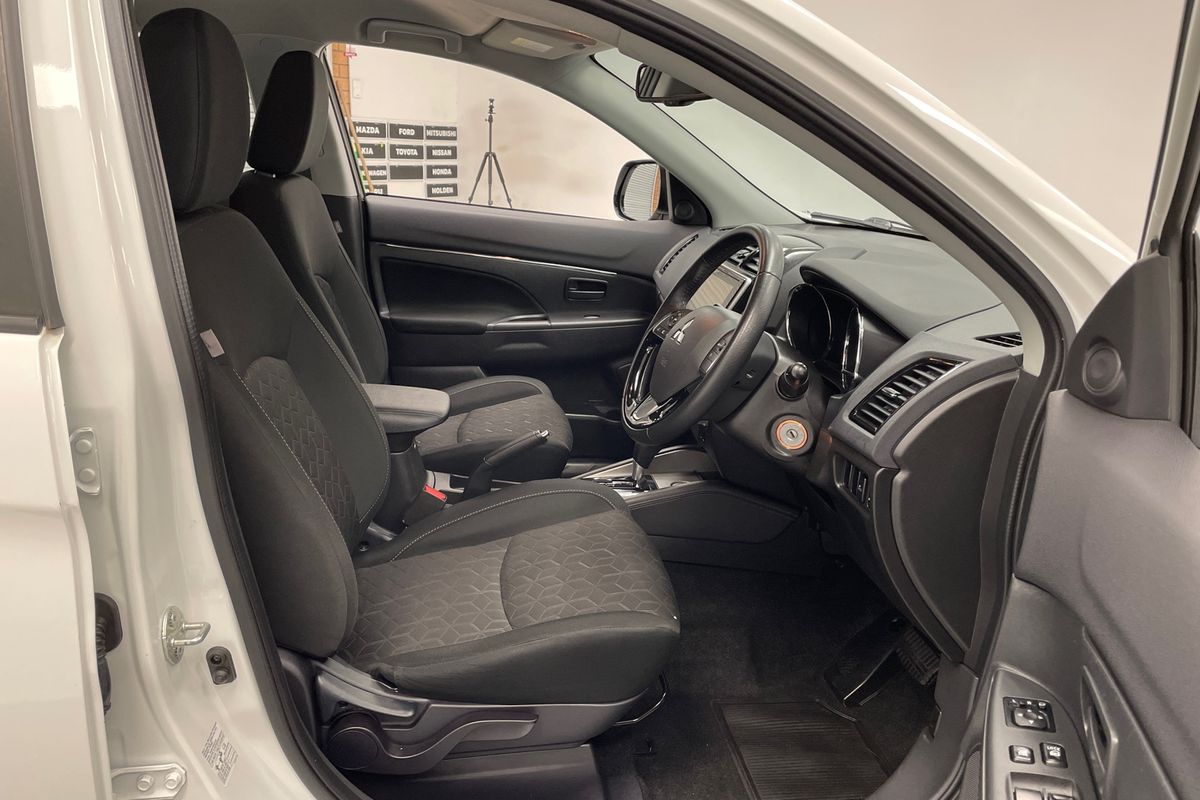 2022 Mitsubishi ASX ES XD