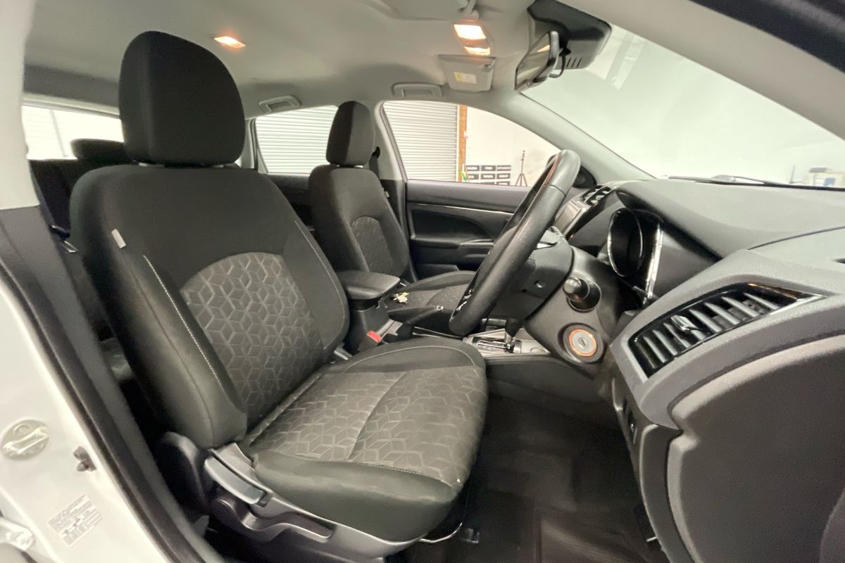2022 Mitsubishi ASX ES XD
