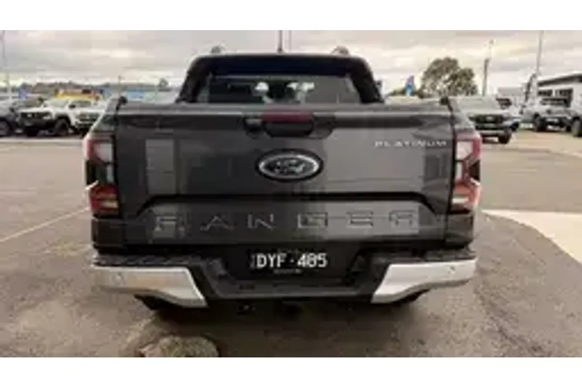2025 Ford Ranger Platinum 4X4 3.0L image 6