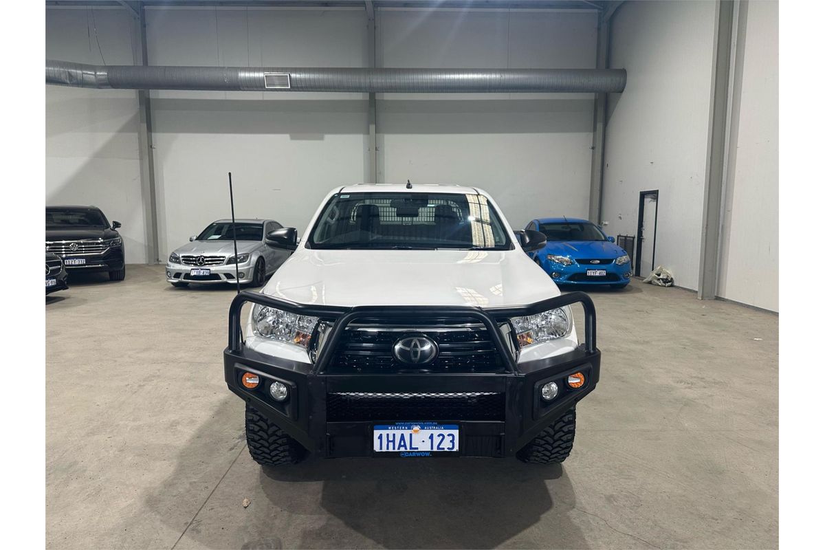 2020 Toyota Hilux SR GUN126R 4X4
