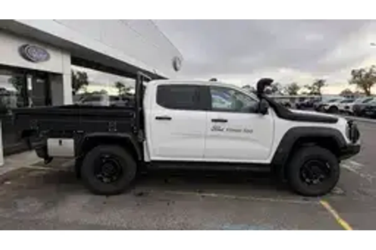 2025 Ford Ranger Super Duty 4X4 image 8
