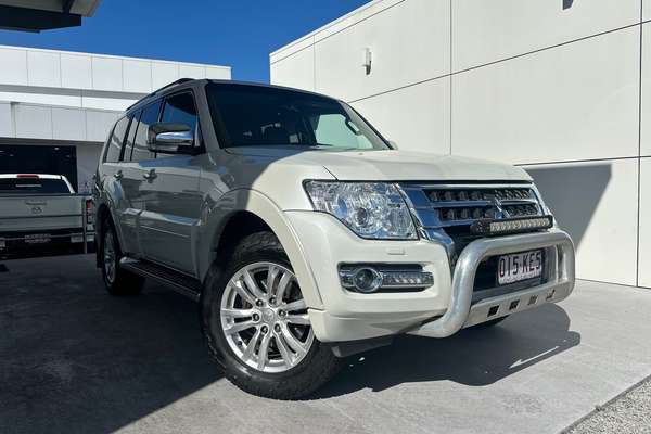 2017 Mitsubishi Pajero GLS NX