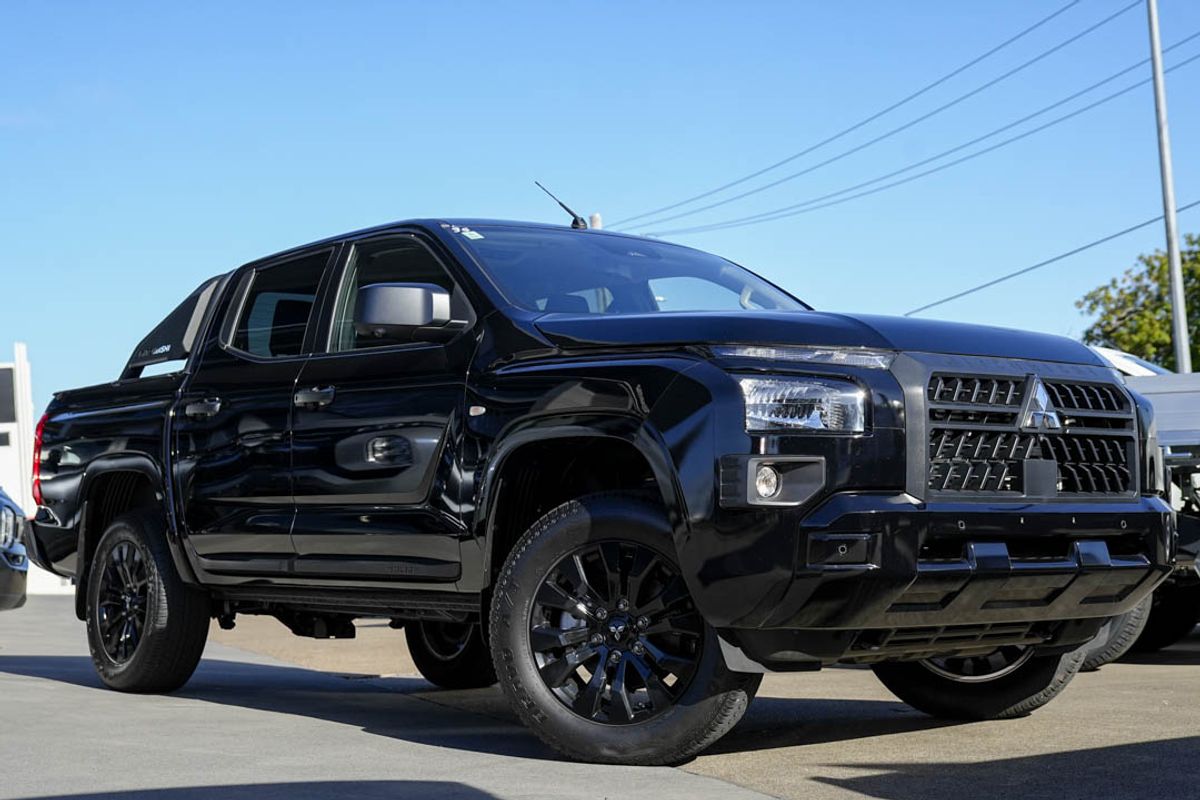 2025 Mitsubishi Triton GLX-R MV 4X4