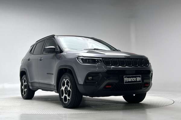 2022 Jeep Compass Trailhawk M6