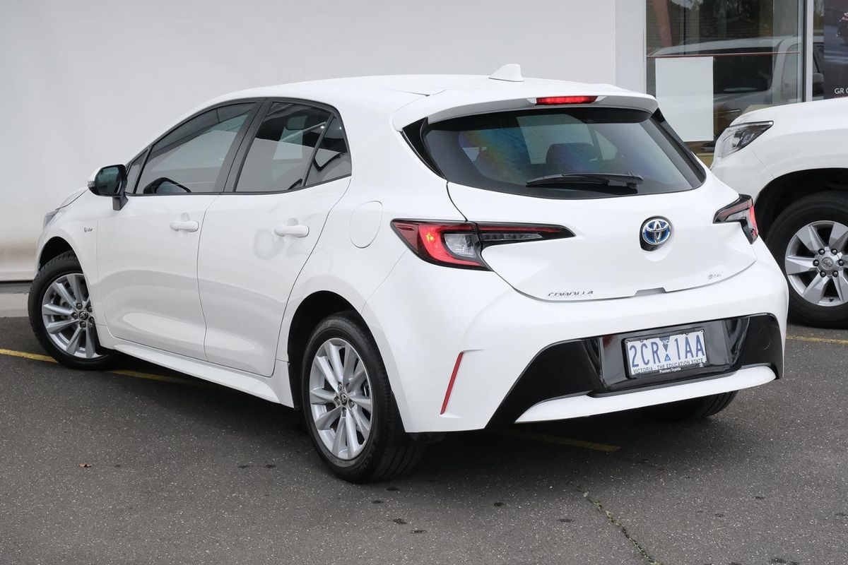2025 Toyota Corolla Ascent Sport Hybrid ZWE219R