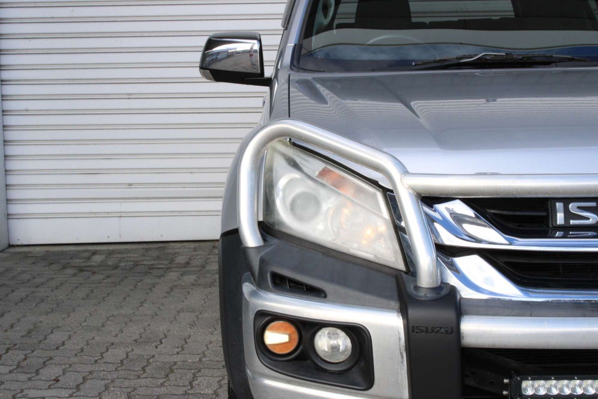 2014 Isuzu MU-X LS-U