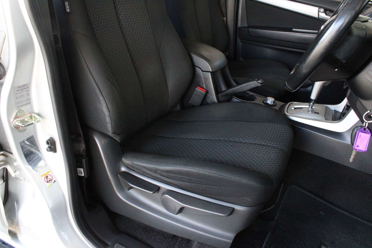 2014 Isuzu MU-X LS-U