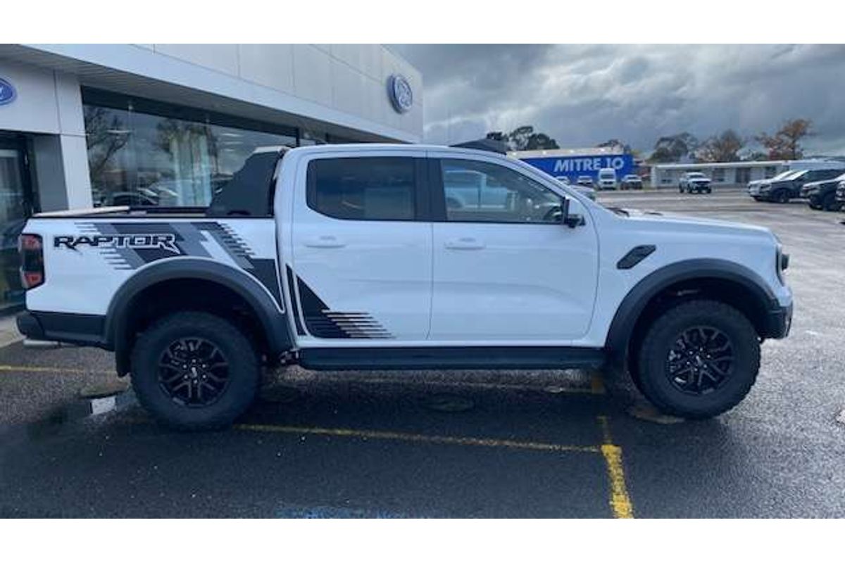 2025 Ford Ranger Raptor 4X4 3.0L image 8