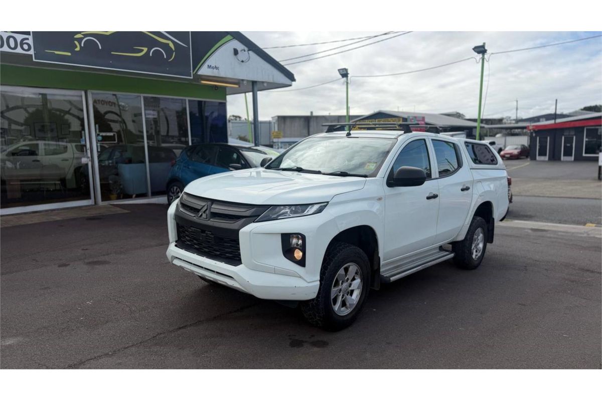 2018 Mitsubishi Triton GLX (4x4) MR MY19 4X4
