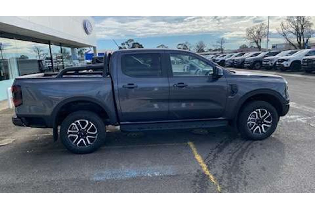 2025 Ford Ranger Sport 4X4 3.0L image 8