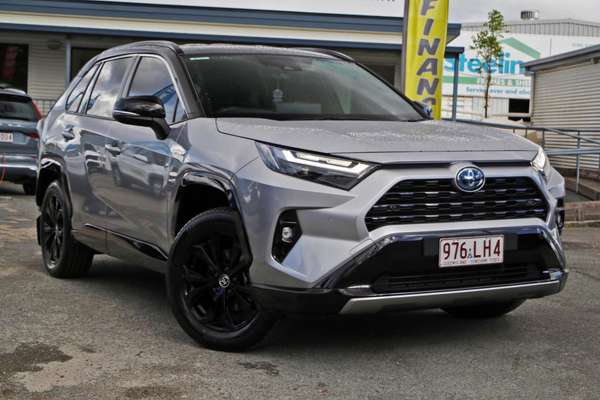 2024 Toyota RAV4 XSE AXAH54R