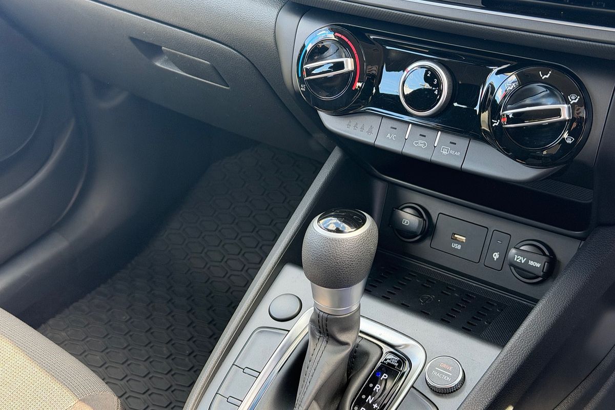 2023 Hyundai Kona Active OS.V5