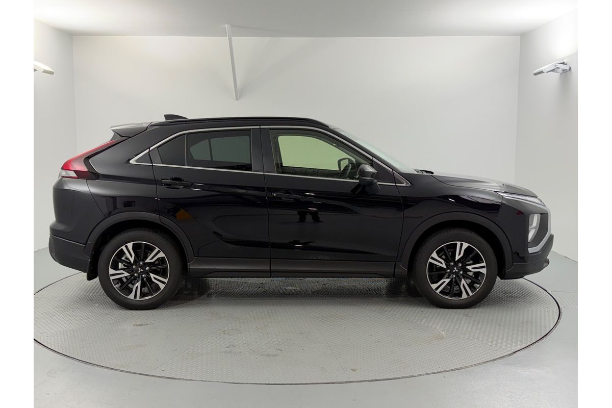 2025 Mitsubishi Eclipse Cross LS YB