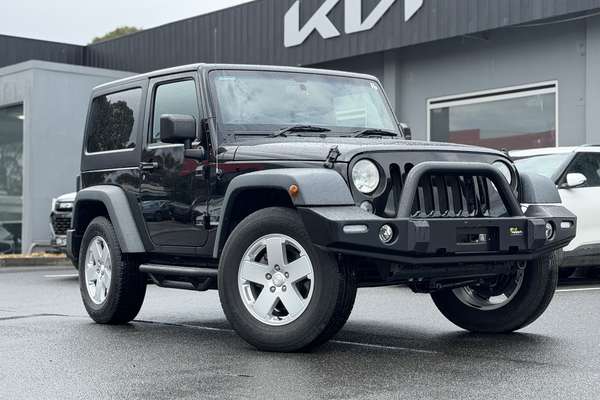 2017 Jeep Wrangler Sport JK