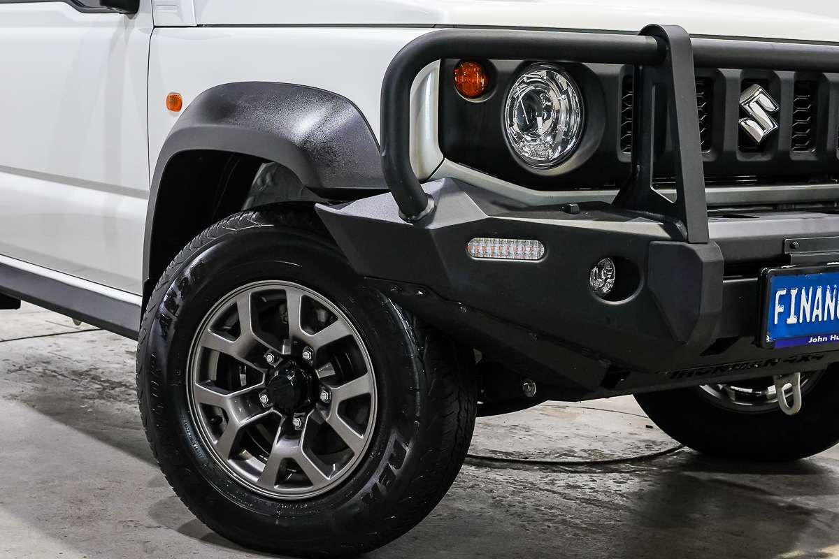 2023 Suzuki Jimny GLX GJ