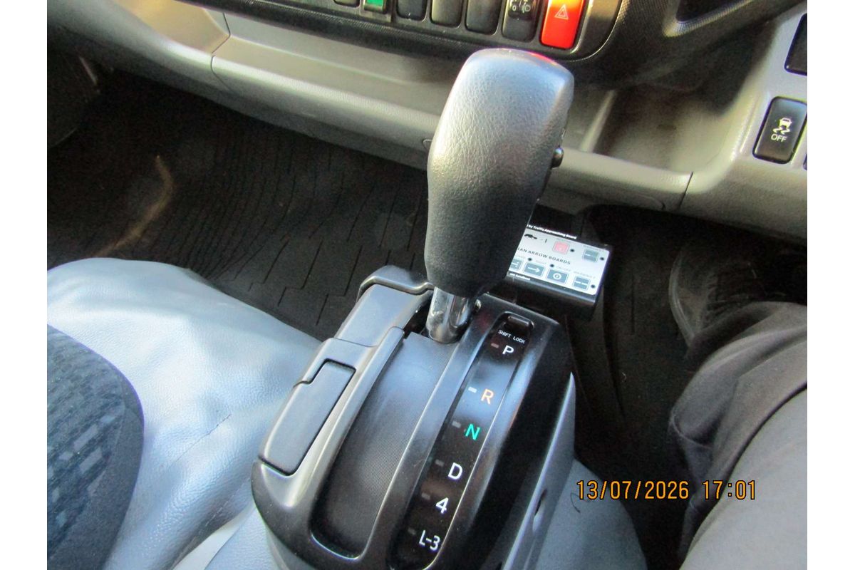 2015 Hino 300 Series 816 LWB XZU720R 4x2