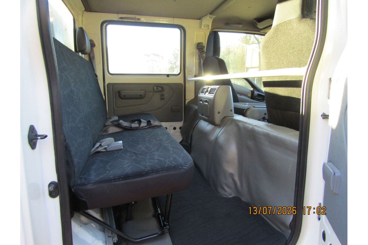 2015 Hino 300 Series 816 LWB XZU720R 4x2 image 3