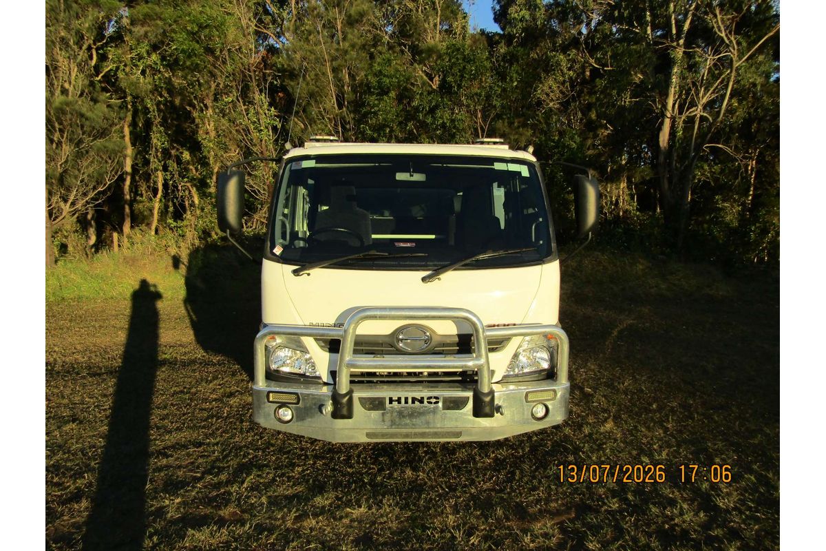 2015 Hino 300 Series 816 LWB XZU720R 4x2
